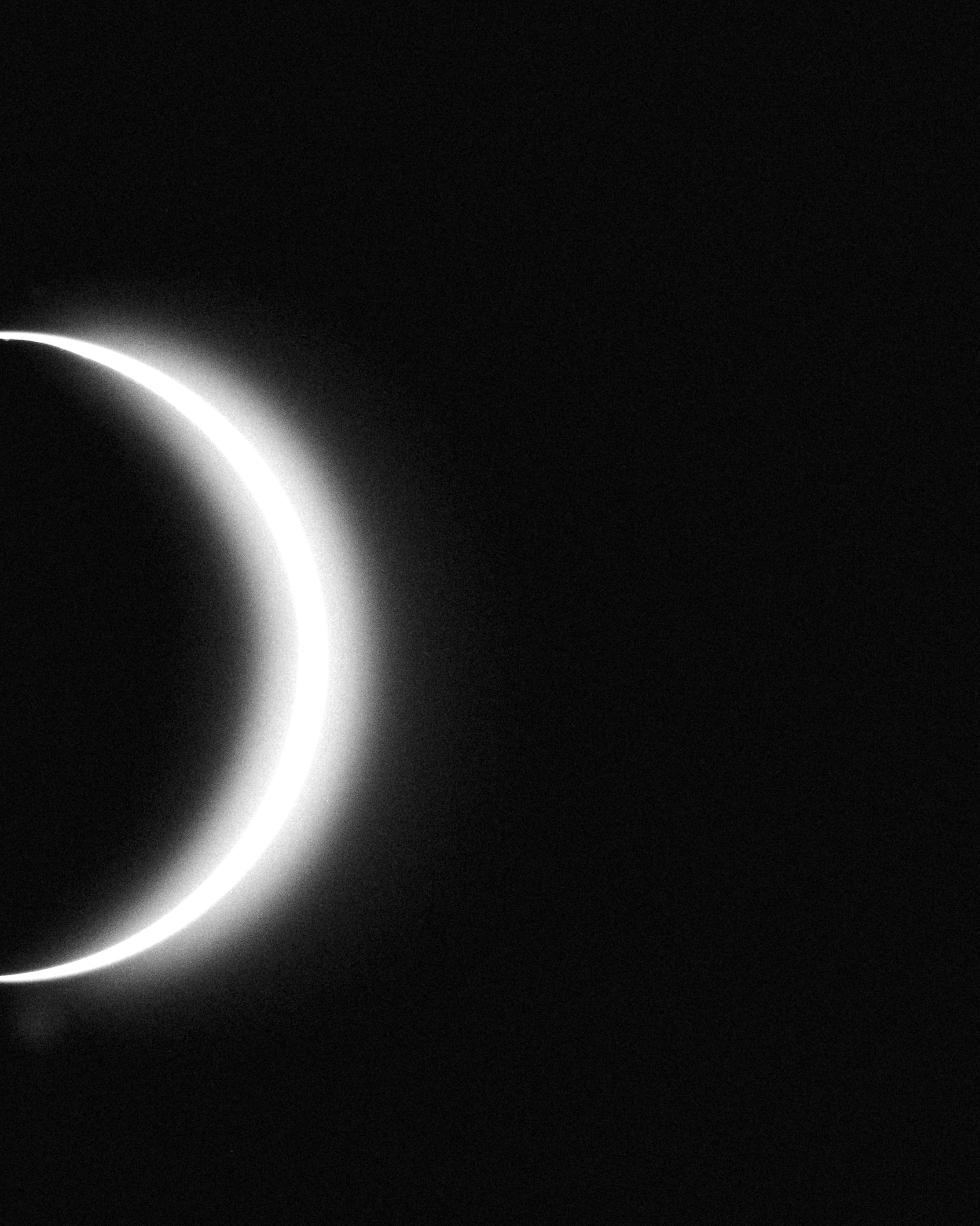 Light source behind a planet